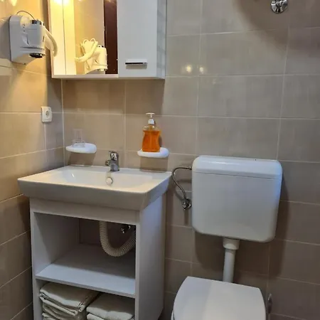 Se-na Apartamento Pula