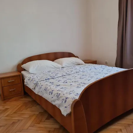 Se-na * Pula
