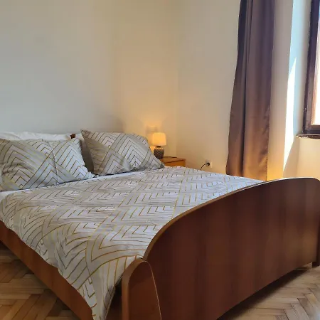 Se-na Apartamento *