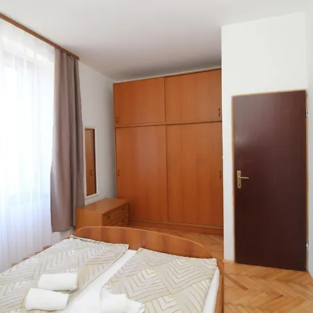 Apartamento Se-na *